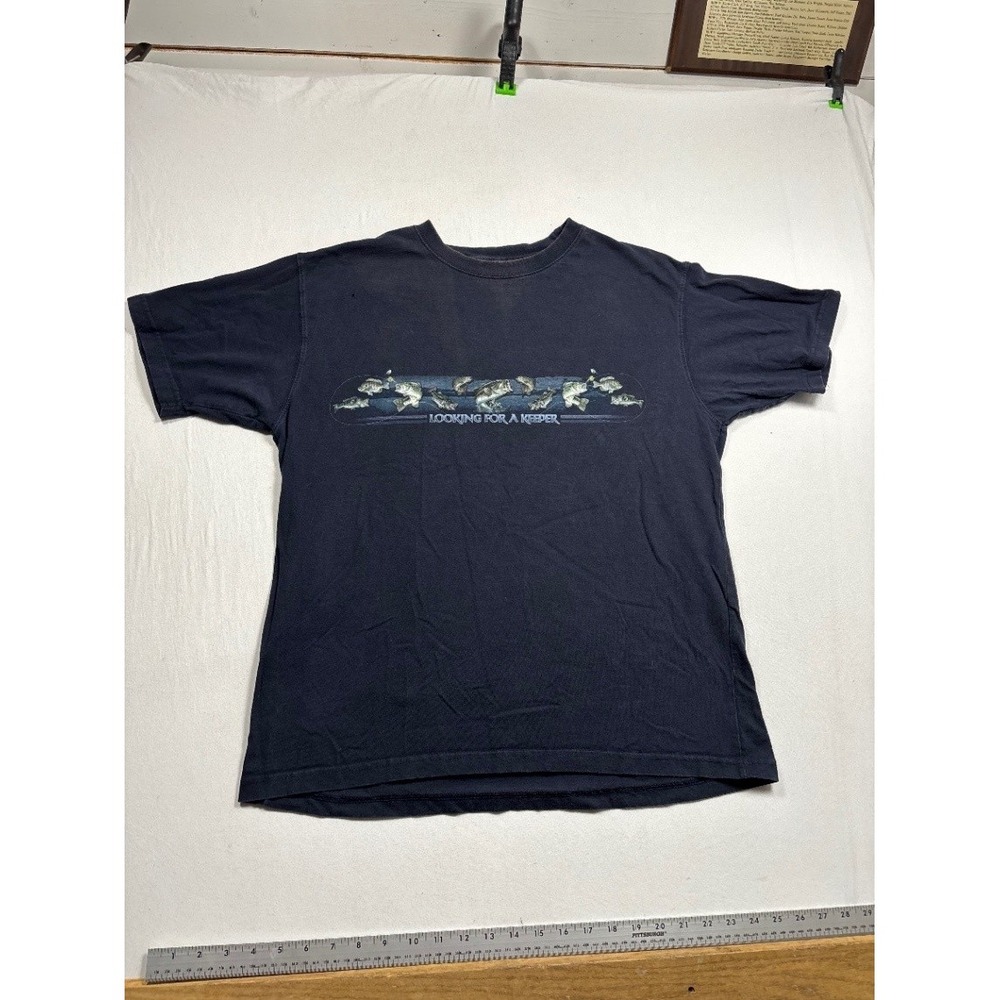 Newport Blue Men's XL Fishing T Shirt Looking for a Keeper Bass Graphic